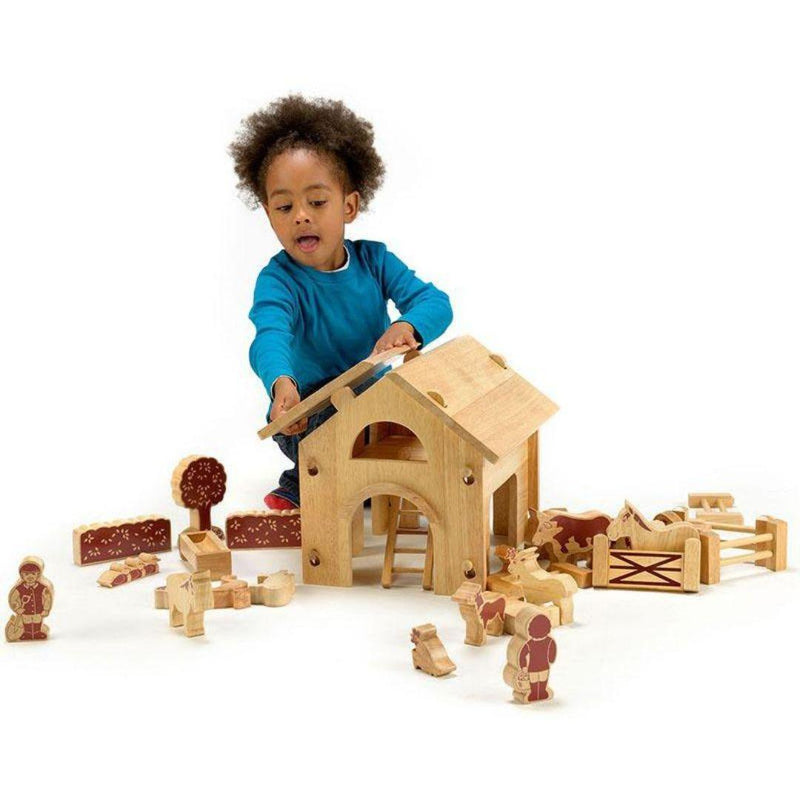 Lanka Kade Deluxe Farm Barn Set with Natural Characters - ScandiBugs