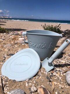 Scrunch Beach Bundle - Bucket, Spade & Flyer - Anthracite Grey - ScandiBugs